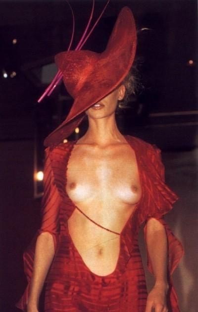 Kylie Minogue nahá. Fotka - 8