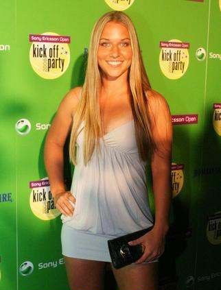 Dominika Cibulková Nackt und Sexy. Foto - 15