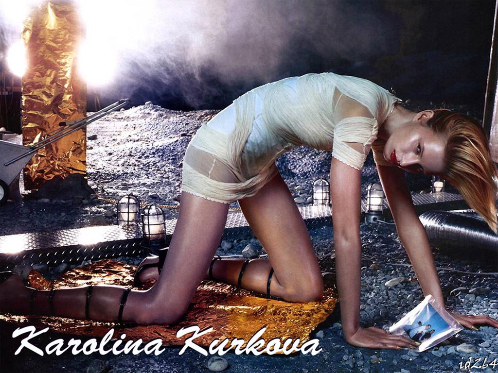 Karolína Kurková Nackt und Sexy. Foto - 6