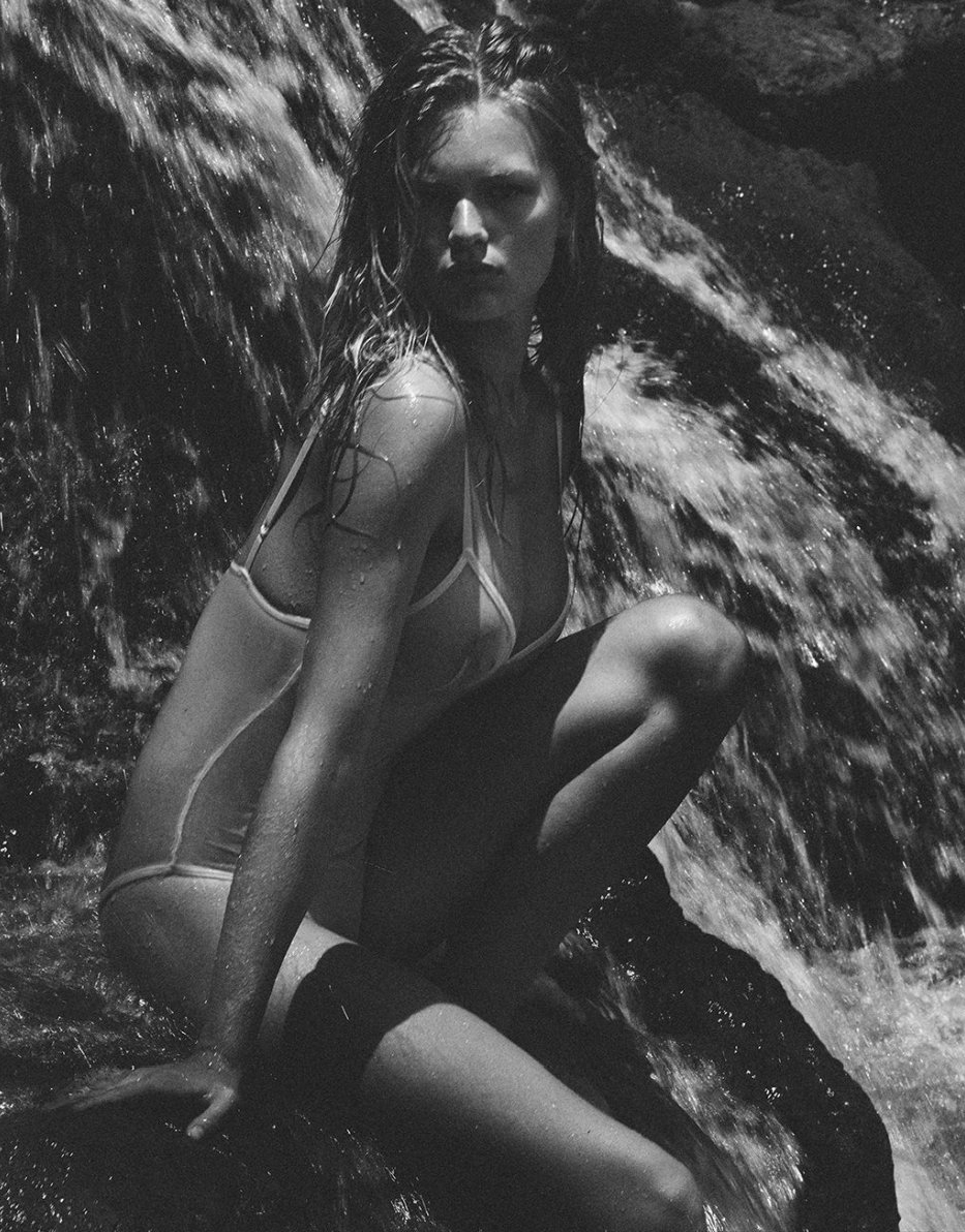 Анна Эверс голая. Фото - 10