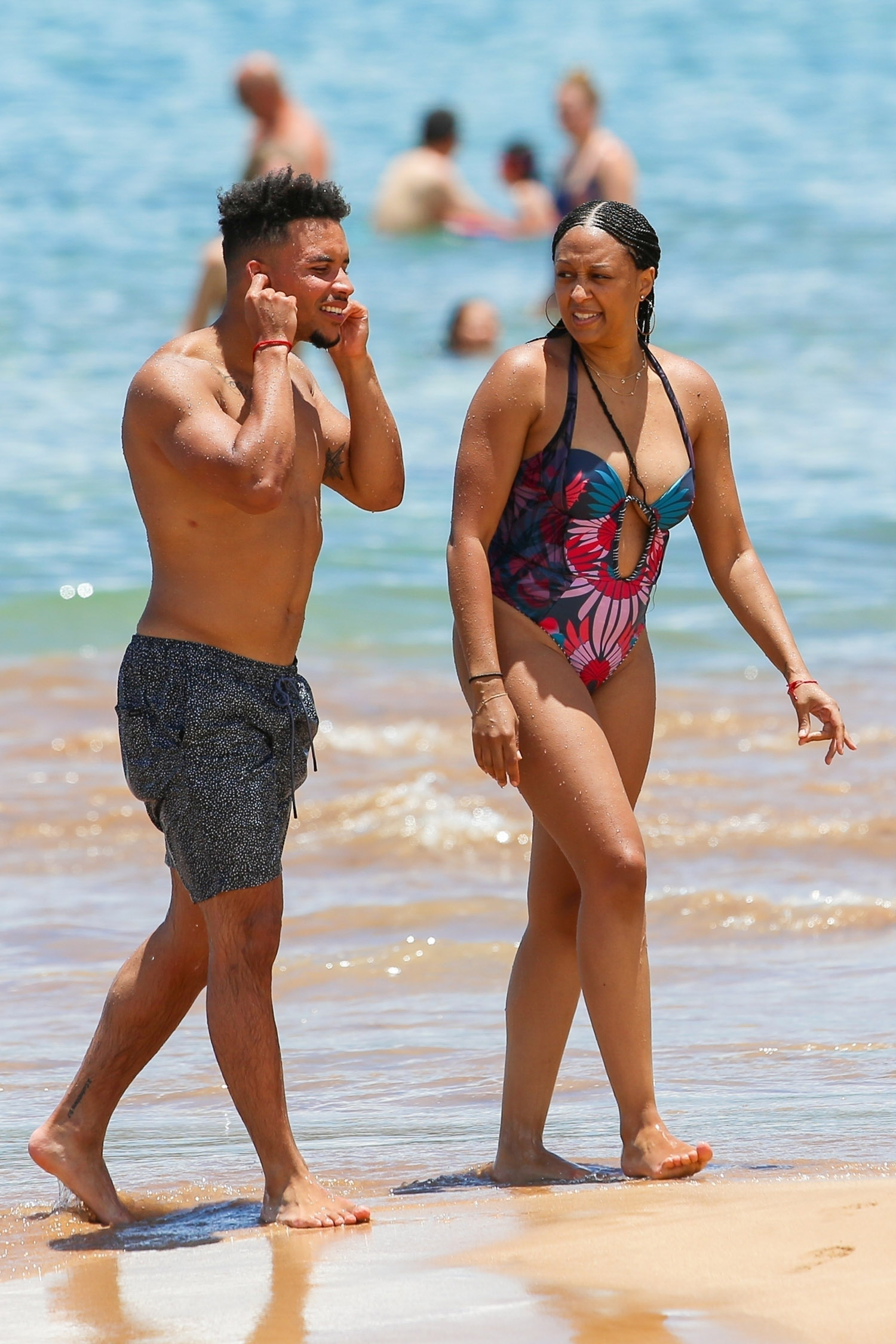 Tia Mowry-Hardrict Nackt und Sexy. Foto - 16