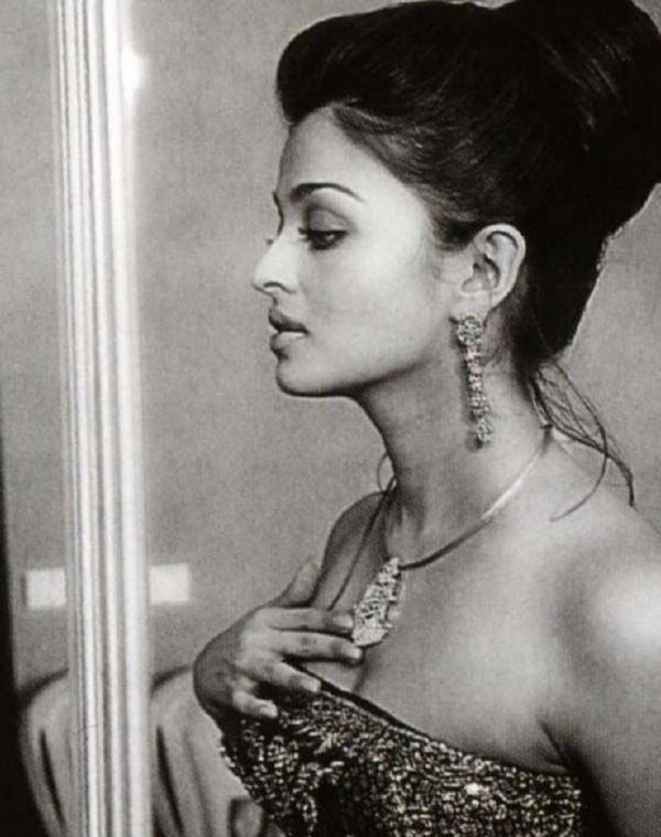 Aishwarya Rai Nackt und Sexy. Foto - 27
