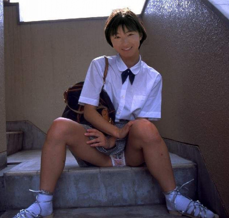 Рёко Хиросуэ голая. Фото - 7