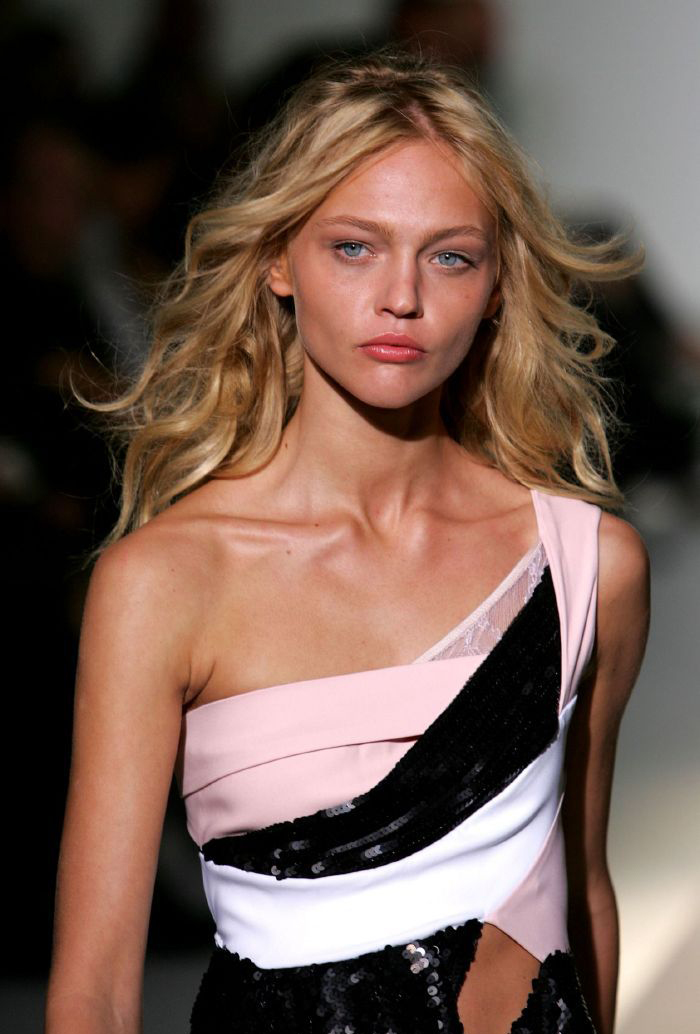 Sasha Pivovarova Nackt und Sexy. Foto - 7