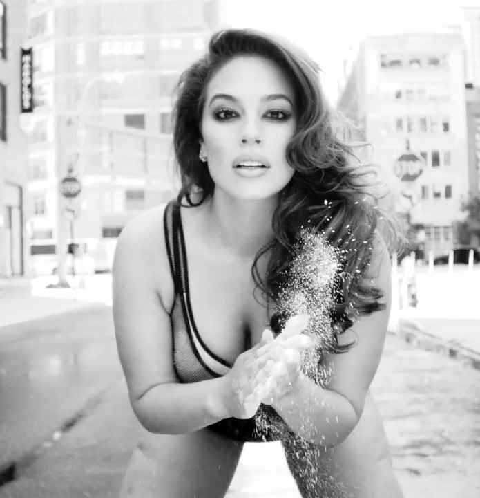 Ashley Graham Nackt und Sexy. Foto - 28