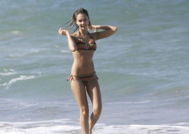 Jessica Alba Nackt und Sexy. Foto - 72