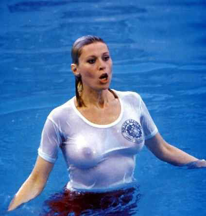 Leslie Easterbrook Nackt und Sexy. Foto - 19