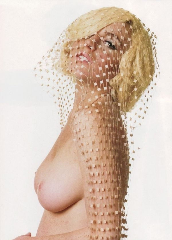 Линдси Лохан голая. Фото - 7