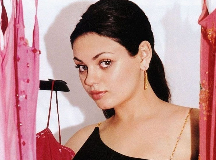 Mila Kunis Nackt und Sexy. Foto - 47